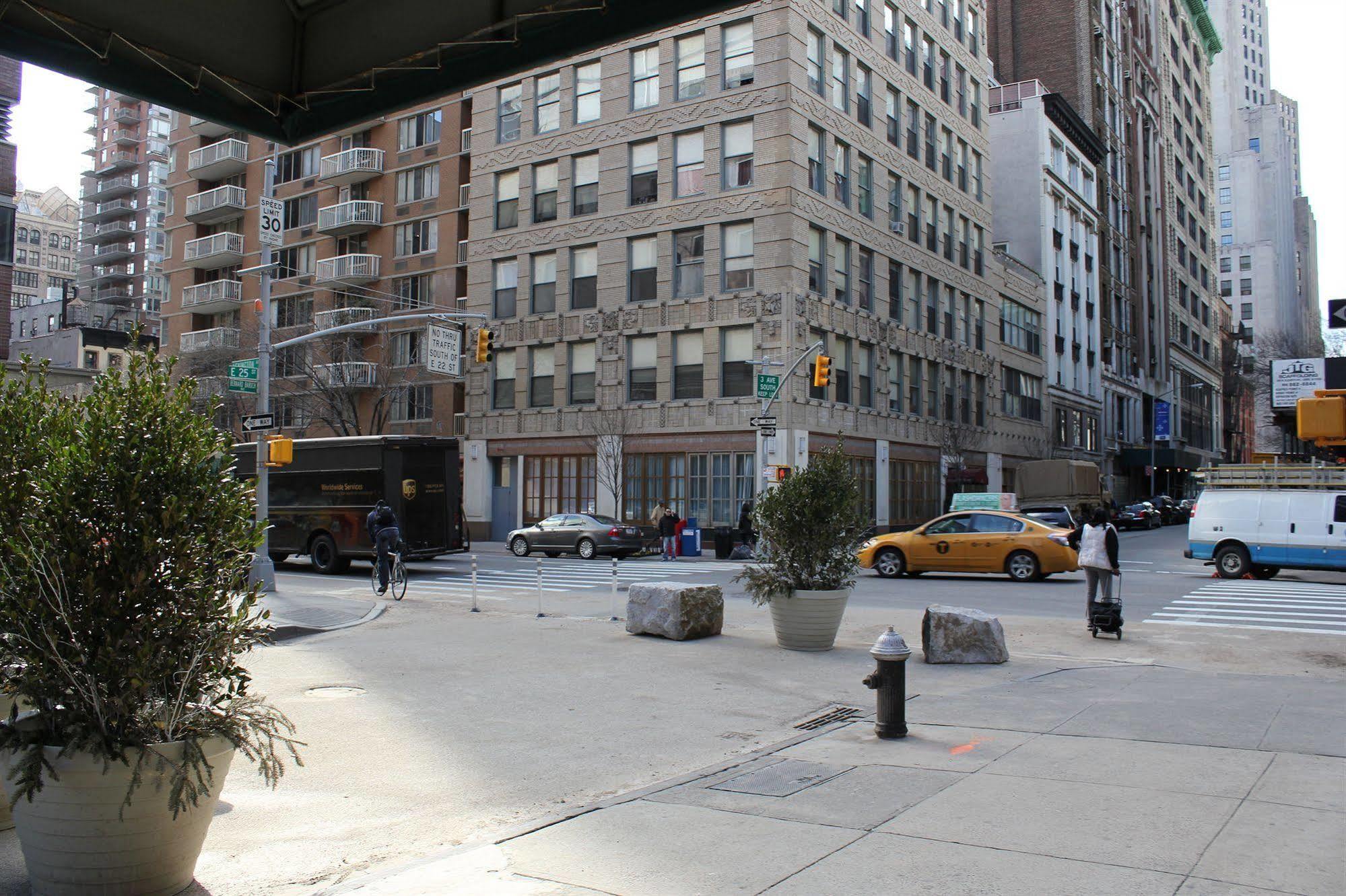 Serene Homes E25 New York Buitenkant foto